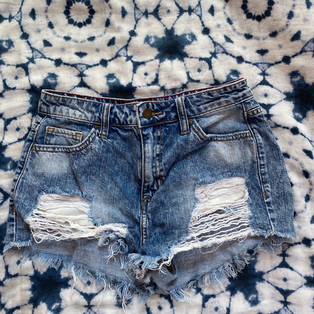 FOREVER 21 jean shorts